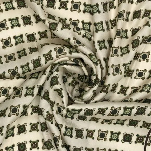 ECHO signed vintage scarf, Chinon/Silk, EUC - Picture 2 of 9